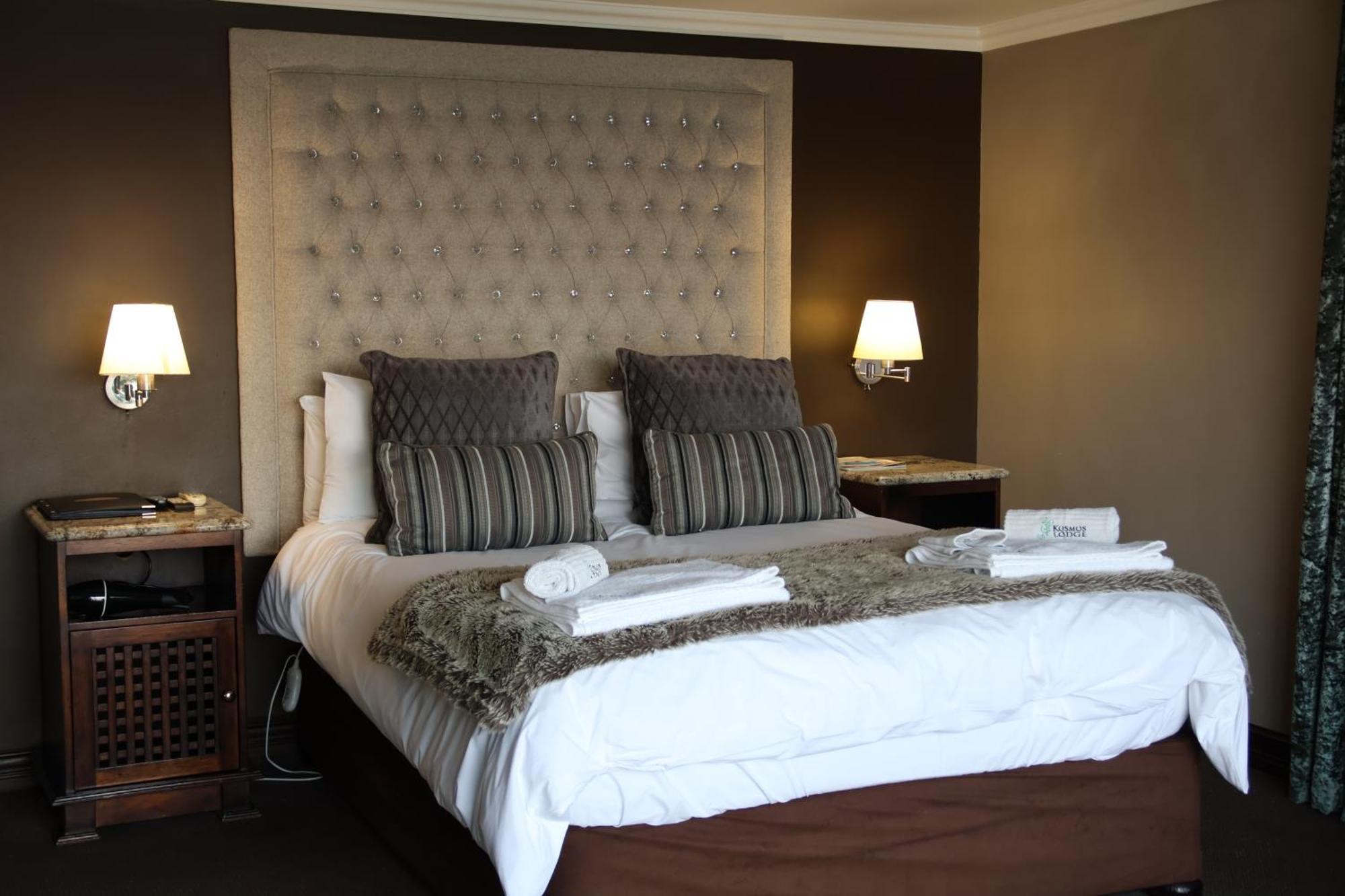 Kosmos Guest house